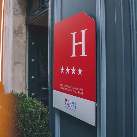 Le Relais Montmartre