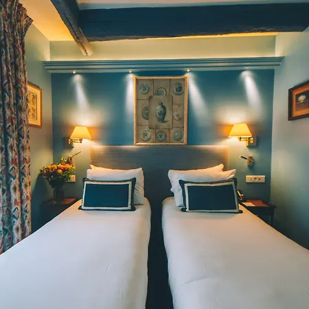 Le Relais Montmartre Paris