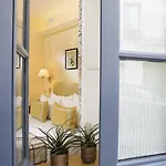 Le Relais Montmartre