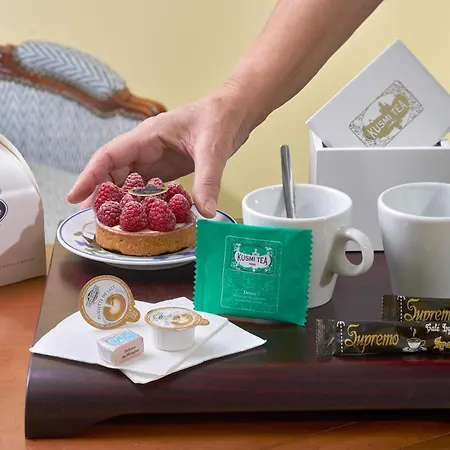 Le Relais Montmartre 4* Paříž