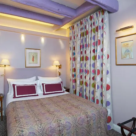Le Relais Montmartre 4* Paříž