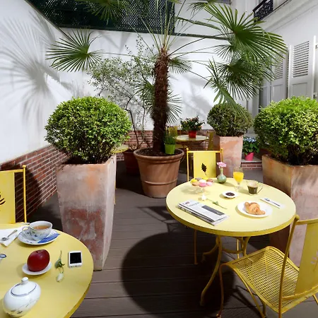 르 를레 몽마르트르 파리