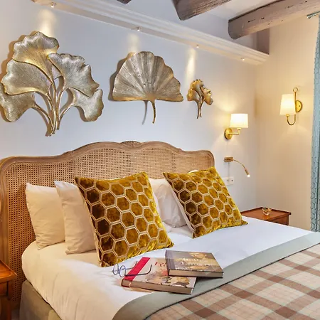 Le Relais Montmartre