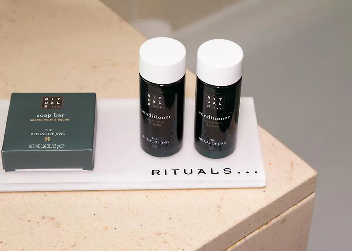 르 를레 몽마르트르 4*