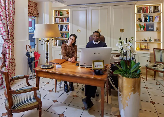 호텔 르 를레 몽마르트르 파리