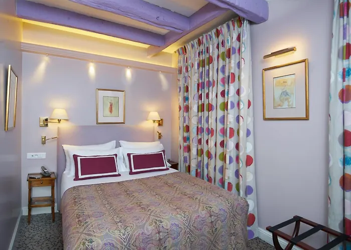 르 를레 몽마르트르 4* 파리