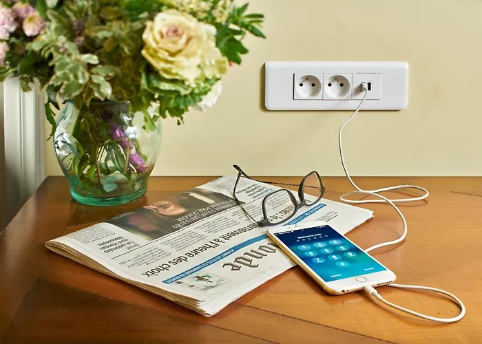 호텔 르 를레 몽마르트르