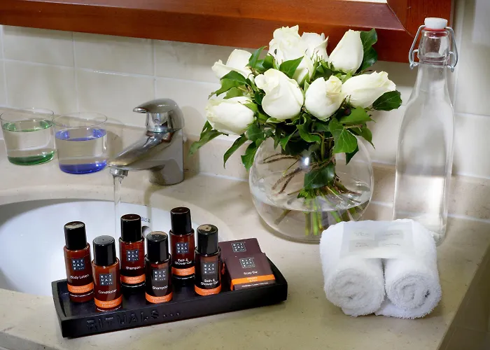 호텔 르 를레 몽마르트르