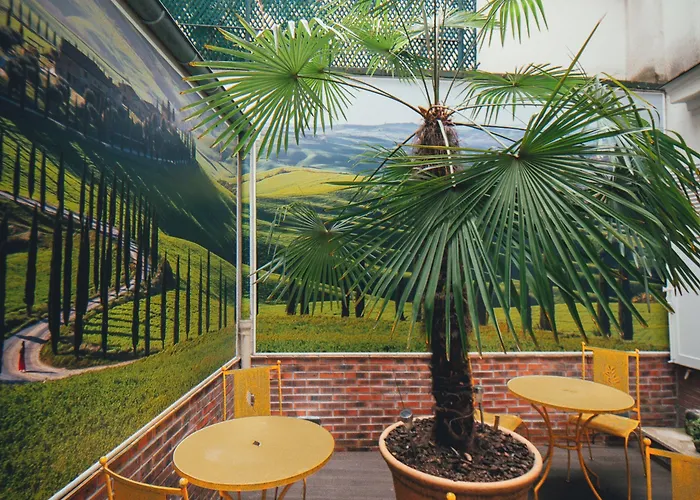 르 를레 몽마르트르 호텔