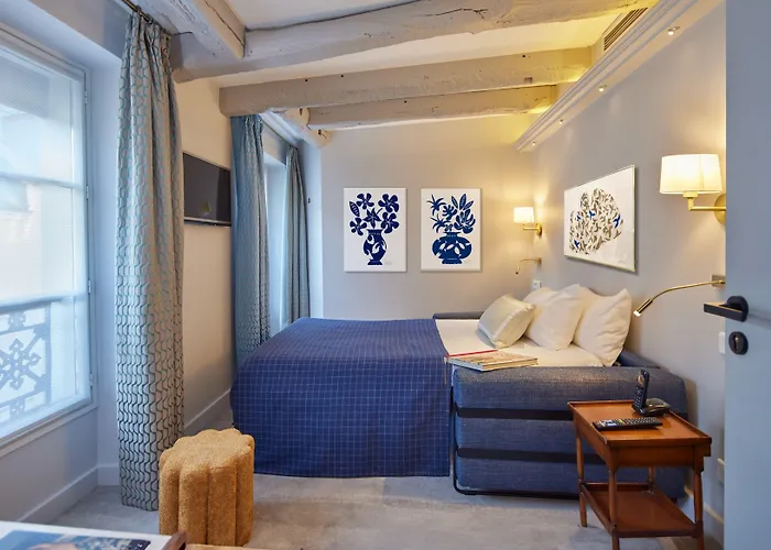 Hotel Le Relais Montmartre 4*